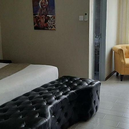 The New Mall Guesthouse Maun Kültér fotó